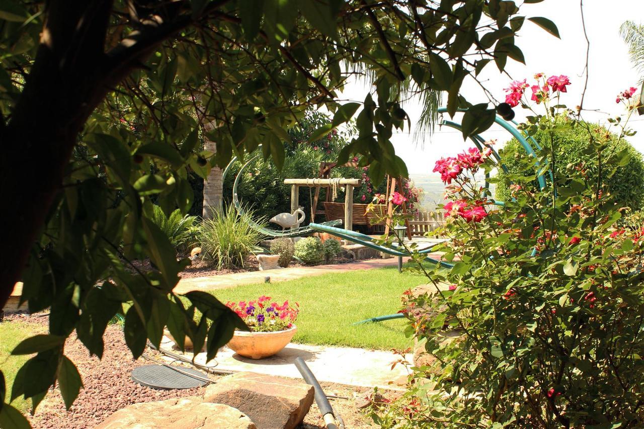 כחול ירוק בכפר Villa Had Nes Luaran gambar