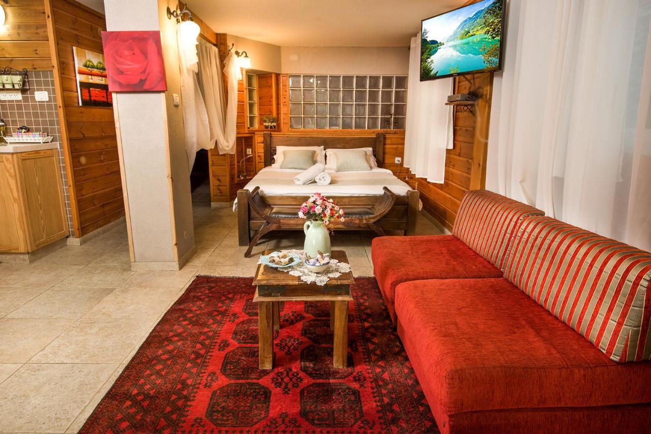 כחול ירוק בכפר Villa Had Nes Luaran gambar