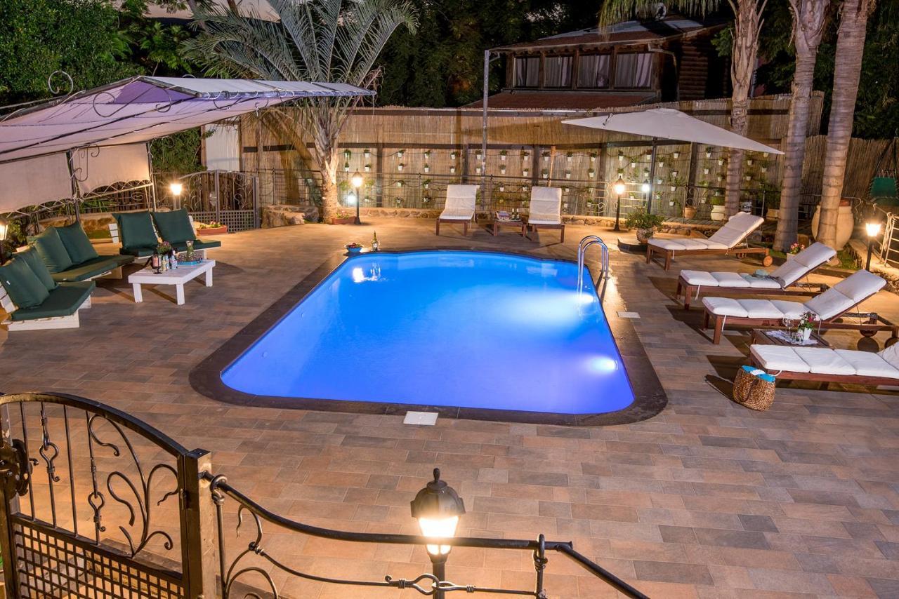 כחול ירוק בכפר Villa Had Nes Luaran gambar