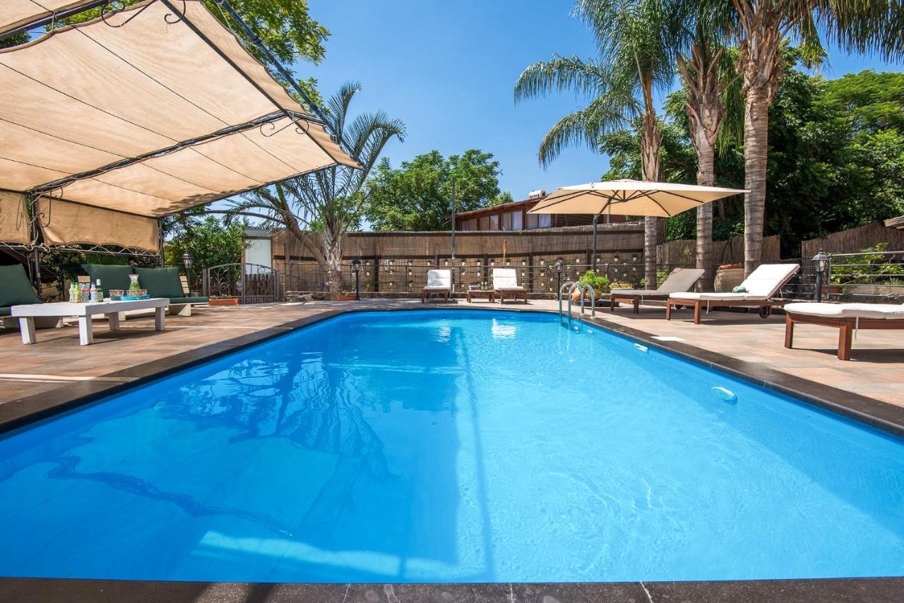 כחול ירוק בכפר Villa Had Nes Luaran gambar