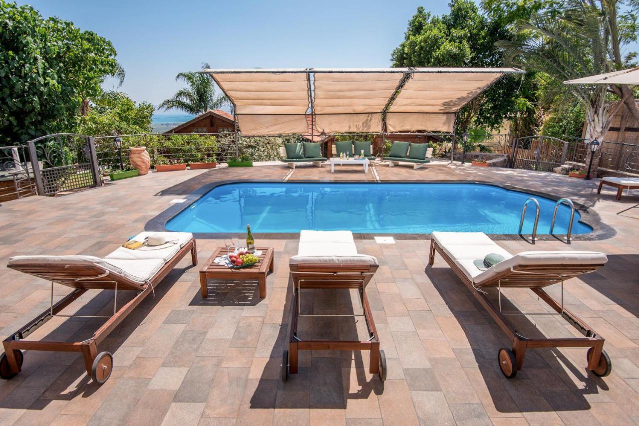 כחול ירוק בכפר Villa Had Nes Luaran gambar